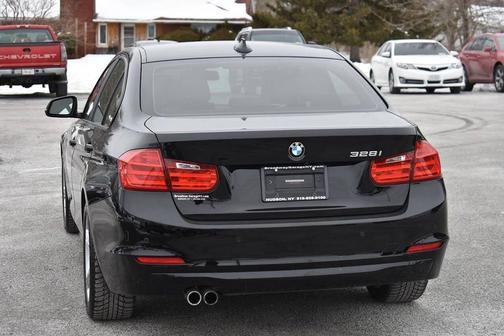 2015 BMW 328 328i 4dr Sedan