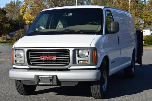 2000 GMC Savana 3500 Cargo