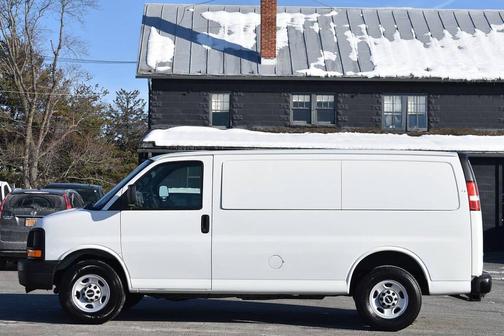 2009 GMC Savana 3500 Cargo