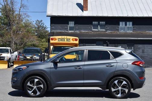 Coliseum Gray 2017 Hyundai TUCSON Limited