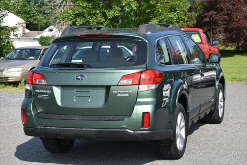 2014 Subaru Outback 2.5i
