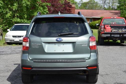 2016 Subaru Forester 2.5i Touring