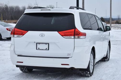 2014 Toyota Sienna XLE