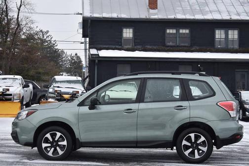 2017 Subaru Forester 2.5i