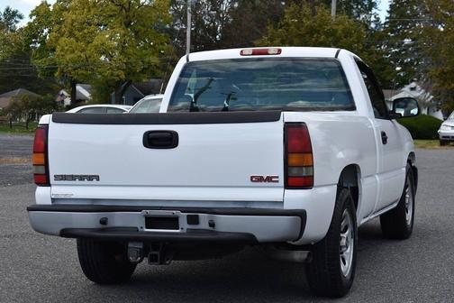 2005 GMC Sierra 1500 W/T