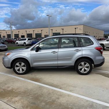 2015 Subaru Forester 2.5i