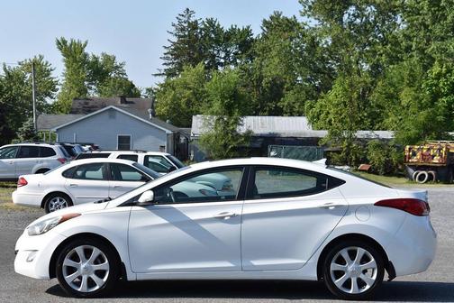 2012 Hyundai ELANTRA Limited