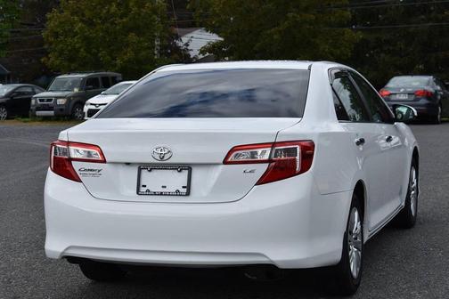 2014 Toyota Camry LE