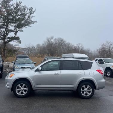 2011 Toyota RAV4 Limited