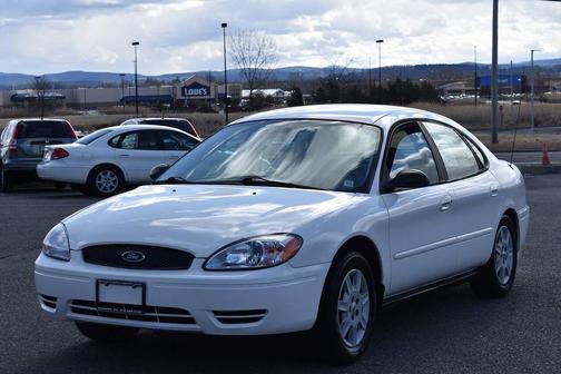 2007 Ford Taurus SE Fleet 4dr Sedan