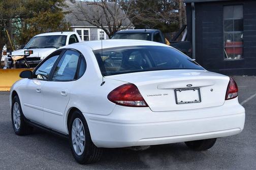2007 Ford Taurus SE Fleet 4dr Sedan