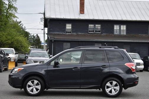 Dark Gray Metallic 2016 Subaru Forester 2.5i Premium