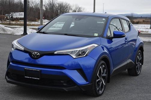 2018 Toyota C-HR XLE 4dr Crossover