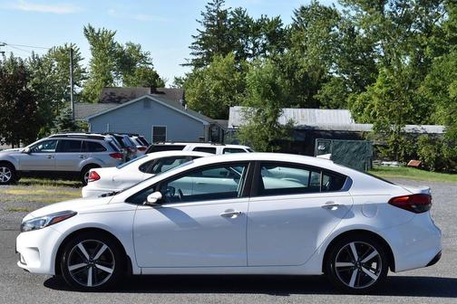2017 Kia Forte EX