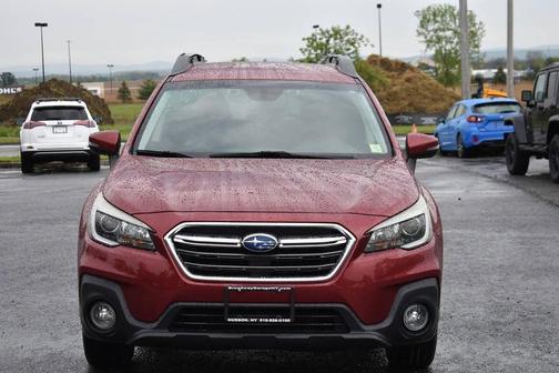Crimson Red Pearl 2019 Subaru Outback 2.5i Premium