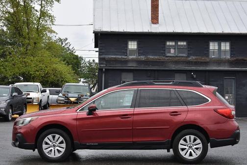 Crimson Red Pearl 2019 Subaru Outback 2.5i Premium