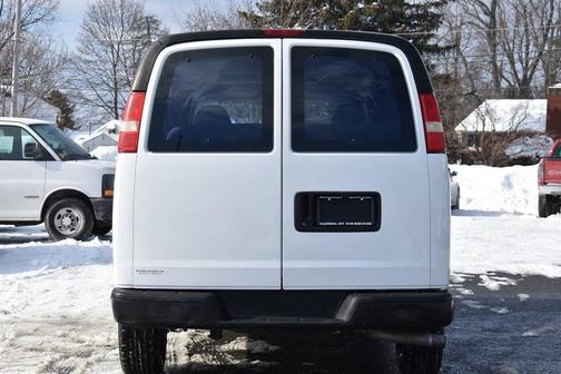 2003 Chevrolet Express 3500 Base