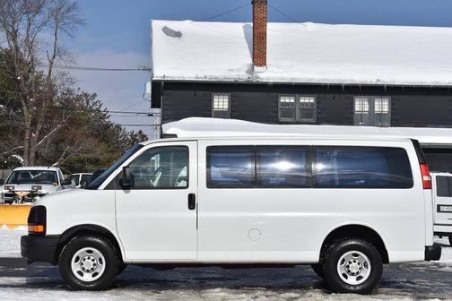 2003 Chevrolet Express 3500 Base