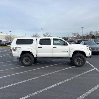 2014 Toyota Tacoma Base