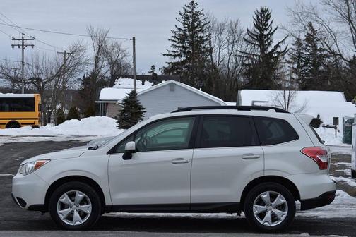 2016 Subaru Forester 2.5i Limited