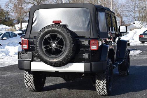 2015 Jeep Wrangler Unlimited Sahara