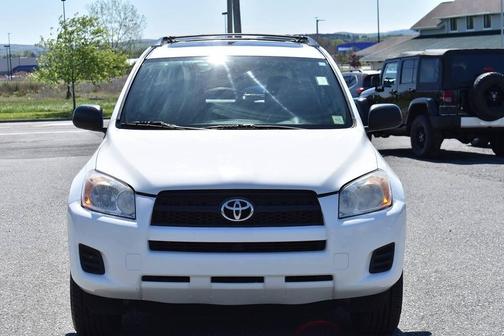Super White 2012 Toyota RAV4 Base