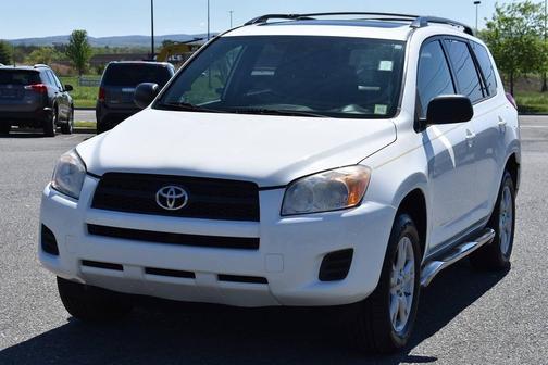 Super White 2012 Toyota RAV4 Base