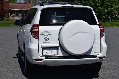 Super White 2012 Toyota RAV4 Base