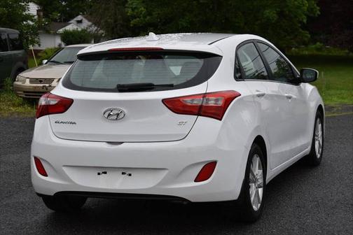2013 Hyundai Elantra GT Base