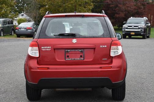 2012 Suzuki SX4 Base AWD 4dr Crossover with Technology Value Package CVT