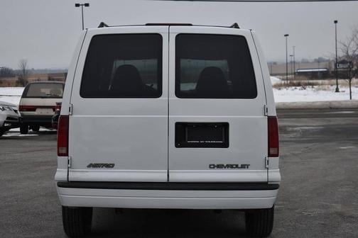 2002 Chevrolet Astro Base