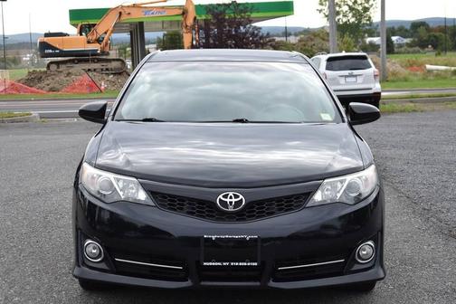 Attitude Black Metallic 2012 Toyota Camry SE
