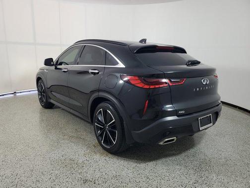 2022 INFINITI QX55 LUXE