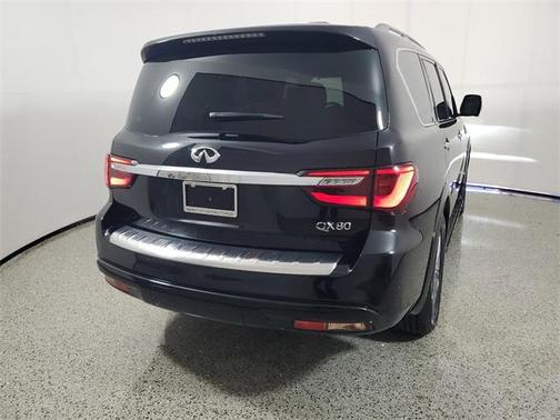 2018 INFINITI QX80 Base