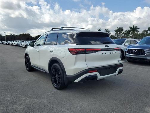 2025 INFINITI QX60 Luxe