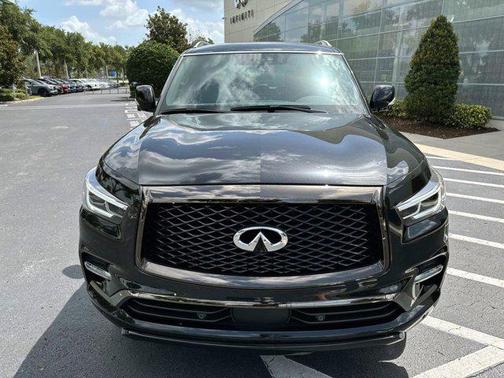 2024 INFINITI QX80 SENSORY AWD