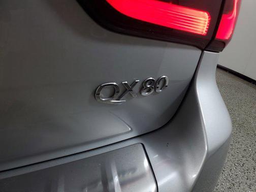 2018 INFINITI QX80 Base