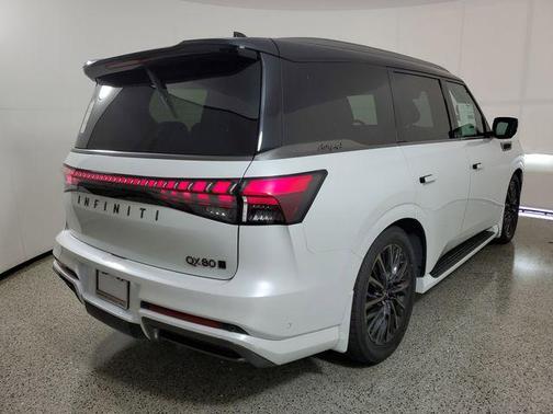 2t Radiant Whit 2026 INFINITI QX80 AUTOGRAPH