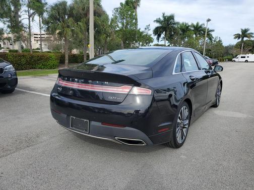 2020 Lincoln MKZ Reserve