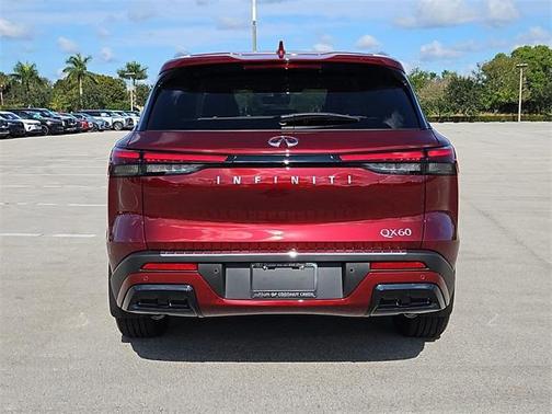 2025 INFINITI QX60 Luxe