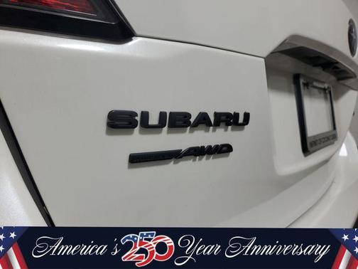 Crystal White Pearl 2023 Subaru Outback Onyx Edition