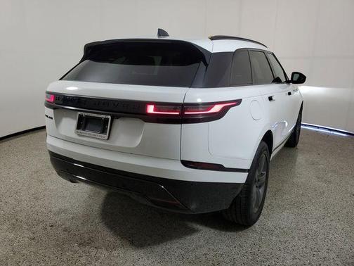 2025 Land Rover Range Rover Velar P250 Dynamic SE