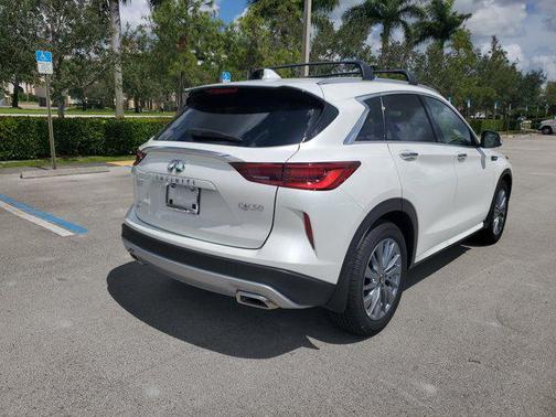 2025 INFINITI QX50 Luxe AWD