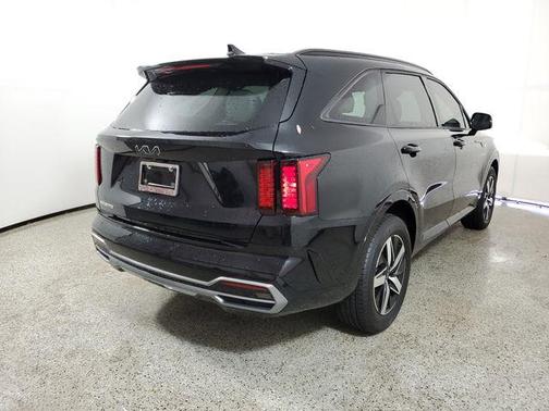 Ebony Black 2023 Kia Sorento S
