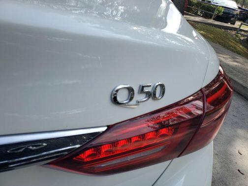 2024 INFINITI Q50 3.0t LUXE