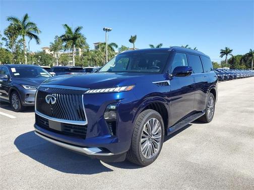 2025 INFINITI QX80 Luxe