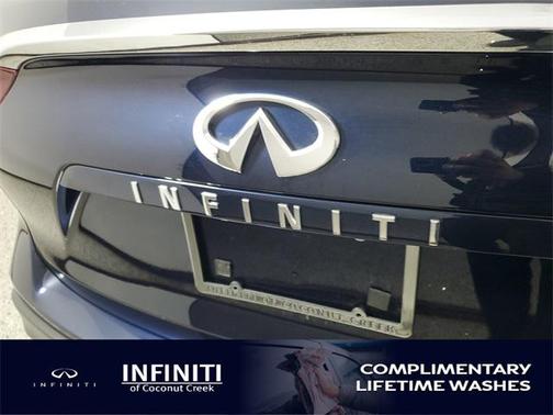 2024 INFINITI QX50 LUXE