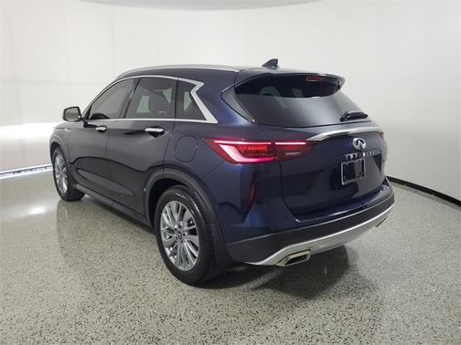 2024 INFINITI QX50 LUXE