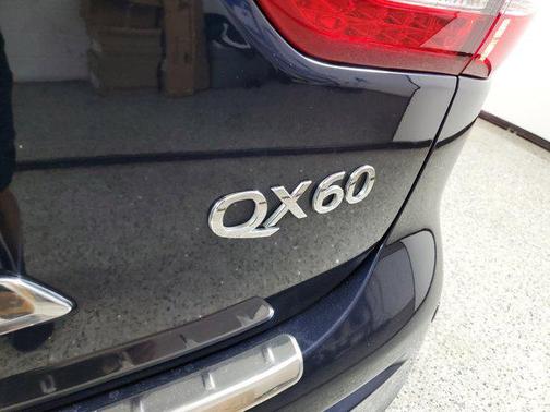 2015 INFINITI QX60 Base