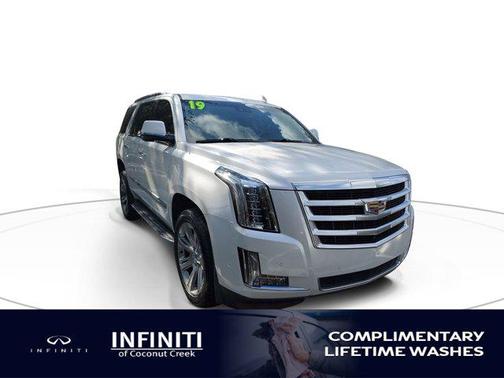 2019 Cadillac Escalade Luxury